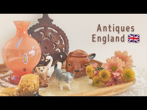 Antique fairs and tea rooms in England: happy times surrounded by vintage goods