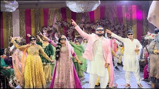 Mehndi Dance Performance | Wardah & Faiq | Pakistani Wedding 2024