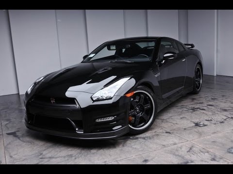 2013 Nissan GT-R Start Up, Exhaust, And In Depth Tour.