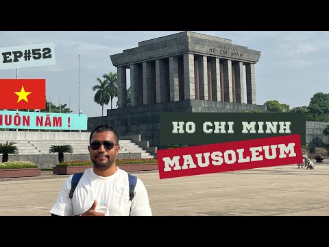 We Visited Ho Chi Minh Mausoleum in Hanoi 🇻🇳