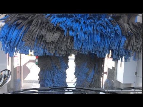 Self service car wash in Japan