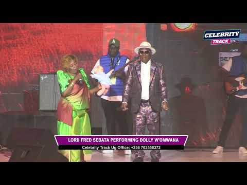 Lord Fred Sebatta Performing Dolly W'omwana Live On Stage!! Yabakubye Omuziki kino Kika!!