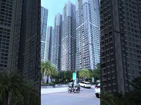 The tallest building in Vietnam #travelvlog #landmark81 #famousshorts #suman_vietnam #viralvideo