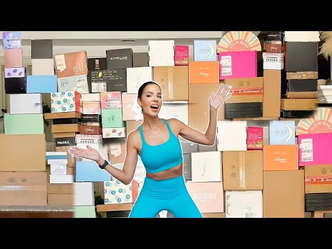 BIGGEST PR UNBOXING EVER... (over 200+ packages)