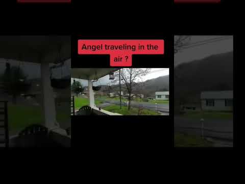 Caught on camera an Alien or Angel travel in the air