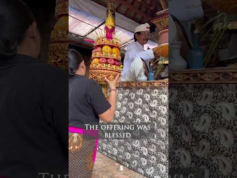 Brahmin Priest Blessing : Melukat: Holy Spring Water Blessing, Bali 🇮🇩