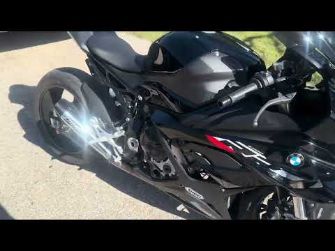 2023 BMW S1000RR Decal Removal