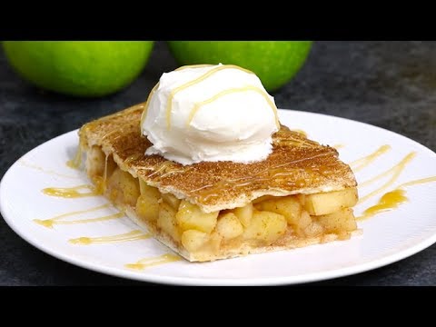 Sheet Pan Apple Pie Bake