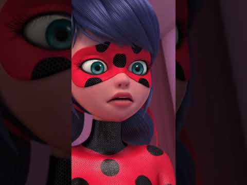 A Cat Noir le rompen el corazón 🐞💔 | LAS AVENTURAS DE LADYBUG | @disneychannelES