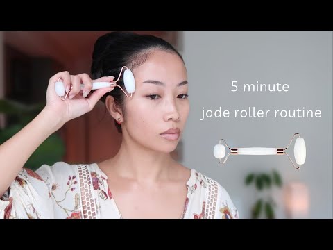 Quick 5 minute jade roller routine (follow along)