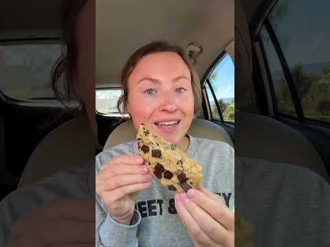 Which $5 Fast Food Cookie is BEST? Crumbl vs. Subway 🍪 | Fast Food Review #fastfood #dessert