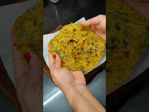 मेथी के लच्छा पराठा #shorts #newrecipe #recipivlog #nitaahirrecipevlog