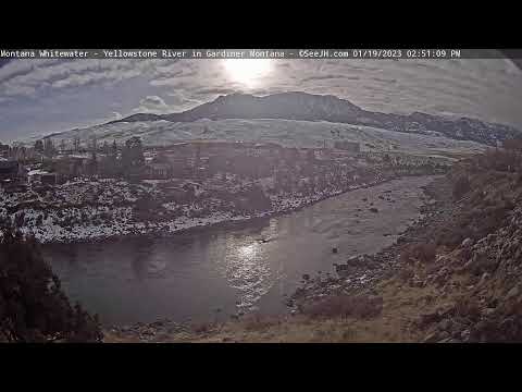 Montana Whitewater - Yellowstone River in Gardiner