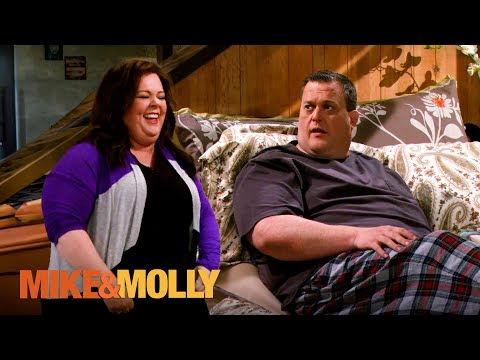 Molly Gets Drunk to Deal With Her Mother-In-Law | Mike & Molly