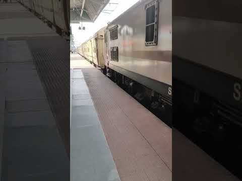 Wap 7 Sealdah Jangipur Express #slo motion#shorts