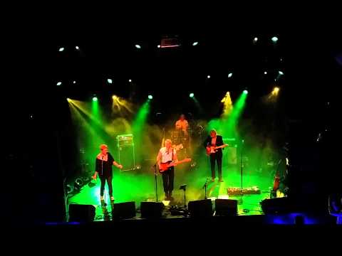 The Cops - Every little thing she does is magic (live in Bibelot)