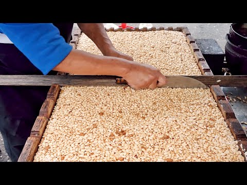 蹦ㄧ聲！濃濃古早味 爆米香製作- Puffed Rice , popcorn making skills - 台灣街頭美食