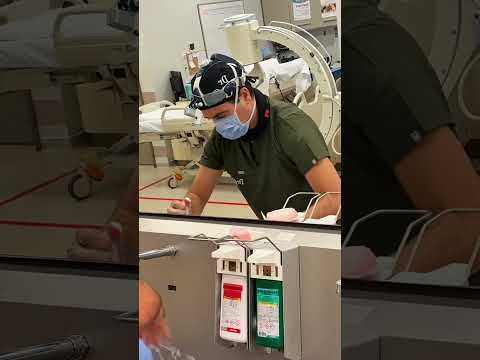 Behind the Scenes: A Day in Surgery with Assoc. Prof. Dr. Güncel Öztürk