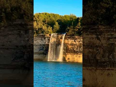 #shortsviral #shortsyoutube #waterfall #michigan #nature #shortsvideo #subscribe #youtubeshorts