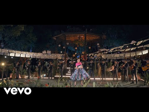 Natalia Jiménez - Se Me Queman las Manos (Official Video)