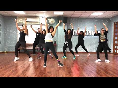 PRADA | Dance Fitness Choreo | Bollywood Tonqiue | Manisha Nowlakha