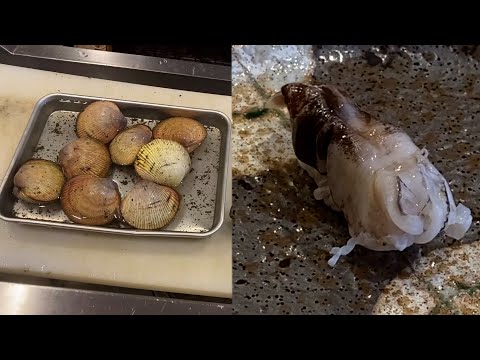 鳥貝（とりがい）の鮨屋の仕込み！握り寿司になるまで  How sushi chef makes the Torigai (cockle) sushi.