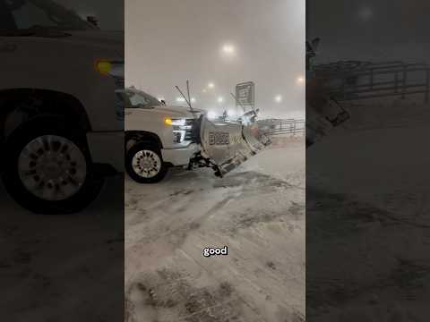 The Good & Bad News of Snow Plowing #snowplowing #chevy #asmr #best #boss