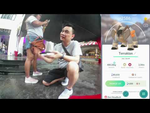 她们的第一次打boss。Pokemon Go Event