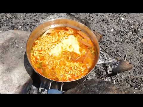 Pulau Ubin -Day camping- Part 3 ( Jelutong Campsite Zone D)-Setting up tent and wood fire cooking