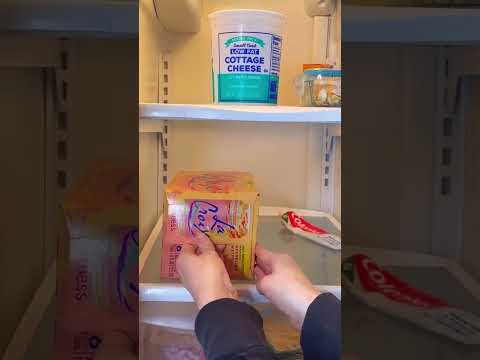 The right way to restock your fridge #organizing #fridge #hacksforlife