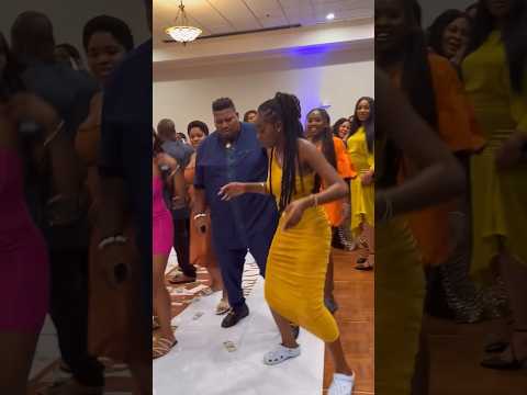 When the wedding MC also got moves - Afro Mbokalization