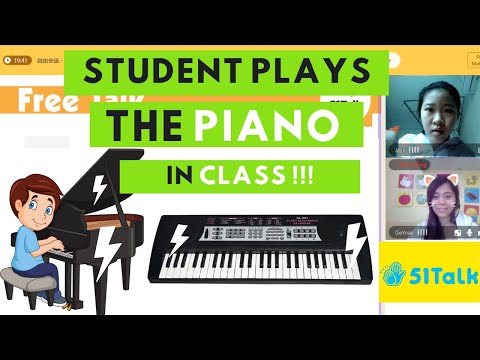 51talk Class: Student plays PIANO  while in class ! ! !