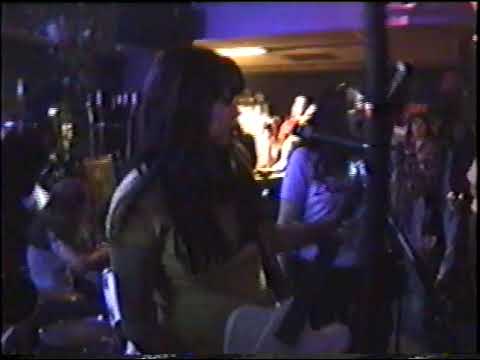 The Donnas -  Replay Lounge, Lawrence, KS 03-18-1998