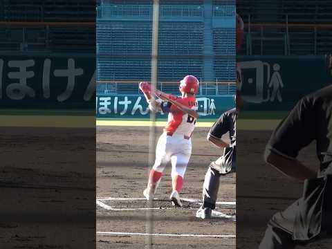 ほんまに中学生かよ、、甲子園で驚愕の130メート弾！