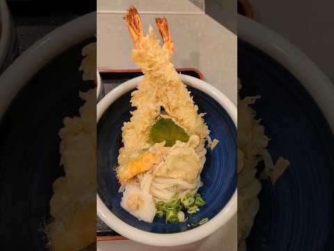 【讃岐うどん】香川県トップクラスに美しいうどん✨天ぷらも美味しい!!おか泉1番人気の「ひや天おろし」1,100円(税込)✨うどん百名店✨