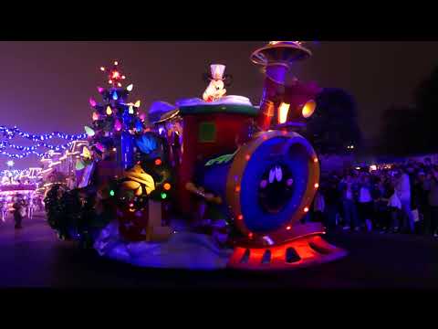 Mickey's Dazzling Christmas Parade Première 2024