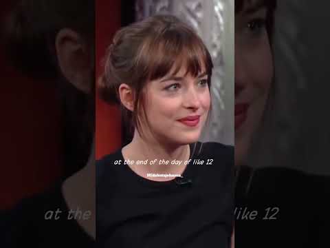 @jamiedornanworlds #dakotajohnson