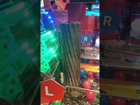 1000枚メダルタワー崩壊の瞬間！／japanese coin pusher jackpot!【ホリアテール】#shorts