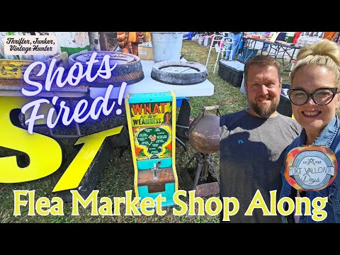 Gunshots At the Flea Market! Small Town Vintage Toy Hunting