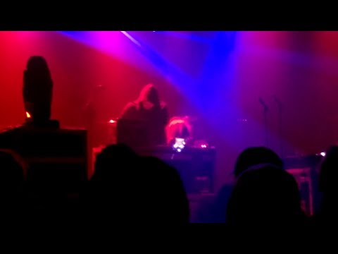 Sidewalks and Skeletons opening for Crystal Castles LIVE at Electric Ballroom - London 15/11/16