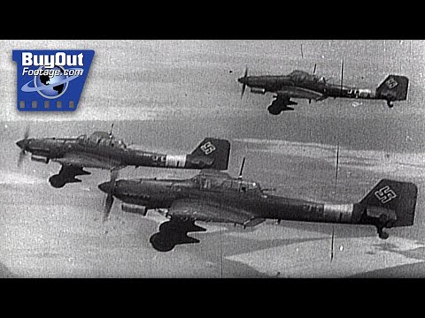 Luftwaffe Battle Scenes - World War II Historical Footage