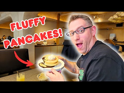 First Time trying Japan's Fluffy Pancakes! Japan Travel Vlog