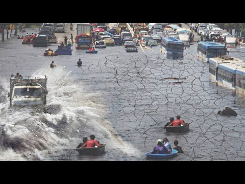 Really? Storm Beryl even hit Mexico: streets turned into rivers. Floods in Zapopan, Jalisco.