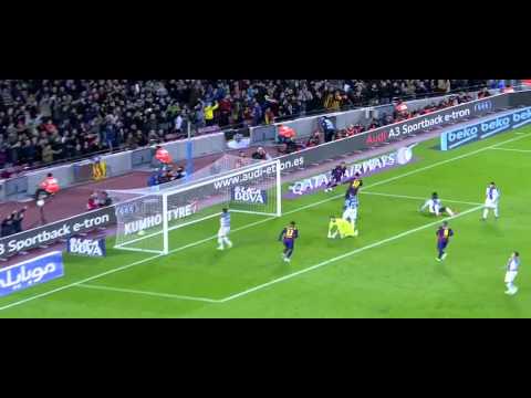 The Difference Between Messi & Ronaldo Goals 2015