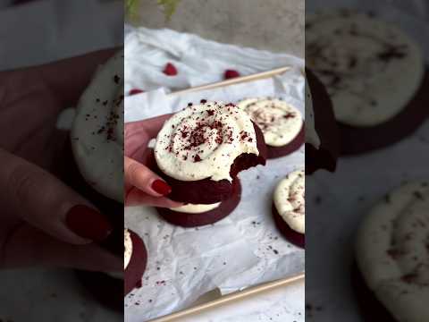 Crumbl copycat red velvet cookies! Soft & moist with lots of cream cheese frosting #recipe #cookies