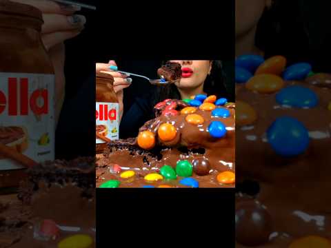 🍫asmr nutella chocolate cake whit M&M🎂👅먹방 초콜릿 |eating sounds |#asmr #mukbang #shorts