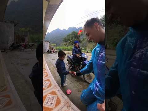 Spreading joy at school in northern Vietnam #travel #hagiang #vietnam #joy #hagiangloop #school