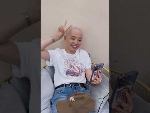 Beautiful girl's headshave 005