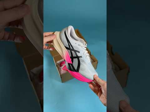 Unboxing the new ASICS Metaspeed Sky Paris! Available now from Pro:Direct Running 🌐