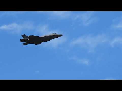 20241109 百里基地 F35 観閲式 予備機帰投